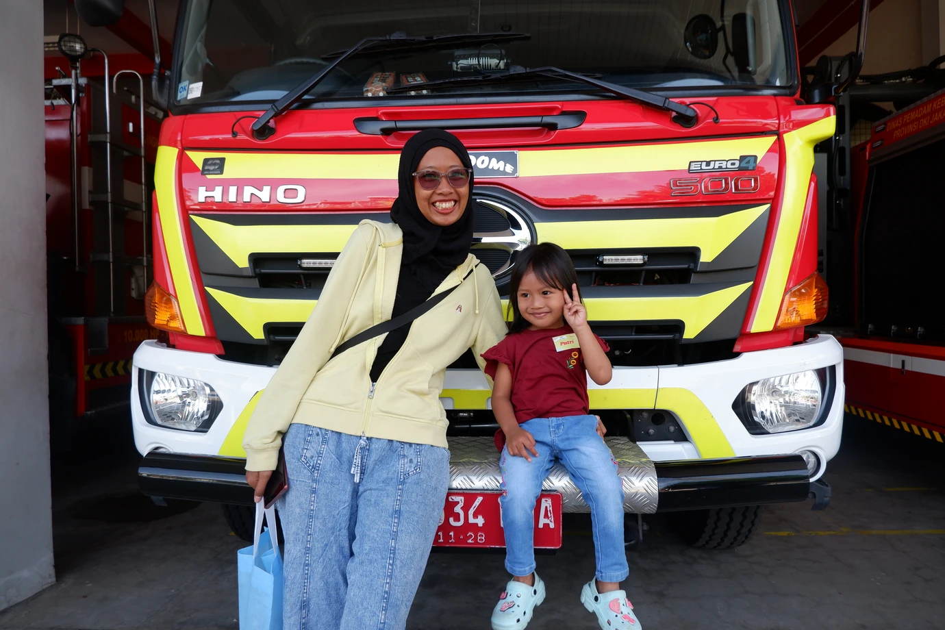 Berpetualang Sehari Jadi Pemadam Kebakaran Cilik